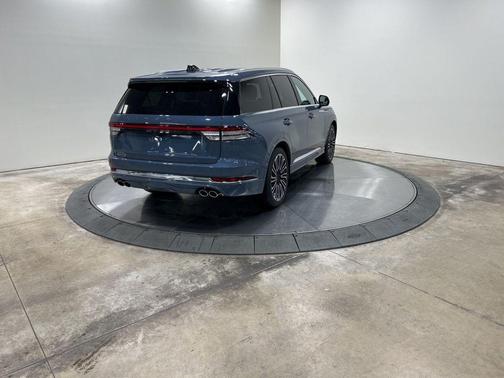 2026 Lincoln Aviator Black Label AWD