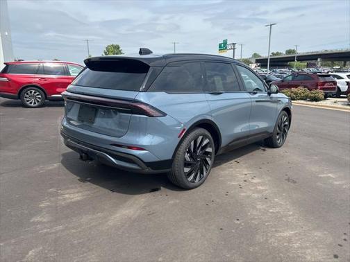 2025 Lincoln Nautilus Reserve