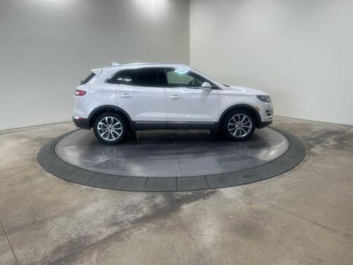 2017 Lincoln MKC Select