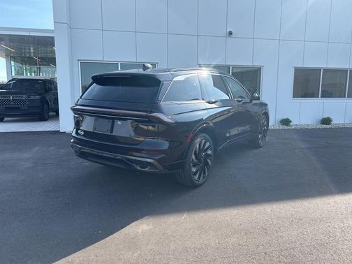 2025 Lincoln Nautilus Black Label