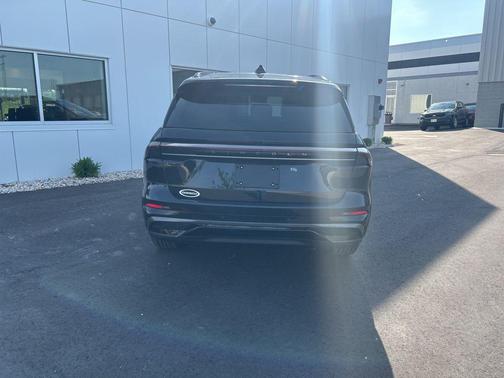 2025 Lincoln Nautilus Black Label