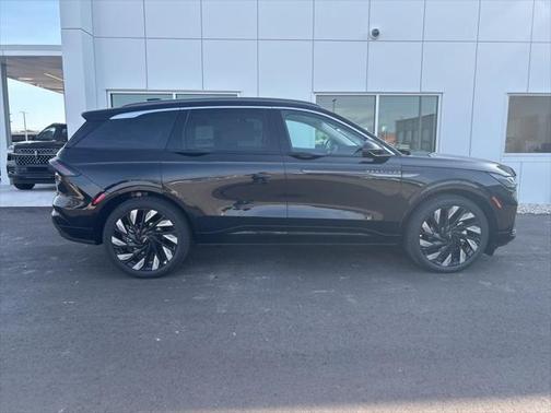 2025 Lincoln Nautilus Black Label