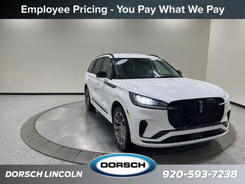 Pristine White Metallic Tri-Coat 2026 Lincoln Aviator Premiere