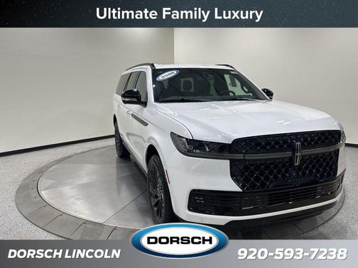 Star White Metallic Tri-Coat 2026 Lincoln Navigator Reserve