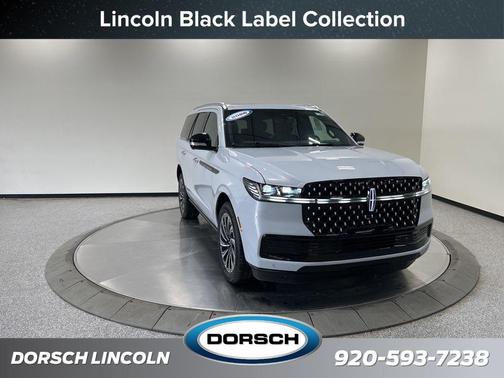 Crystal White Metallic Clearcoat 2026 Lincoln Navigator Black Label