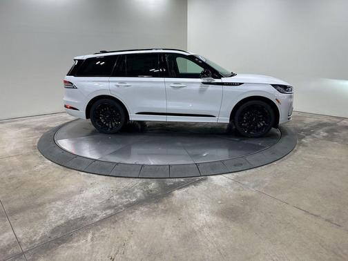2026 Lincoln Aviator Reserve AWD