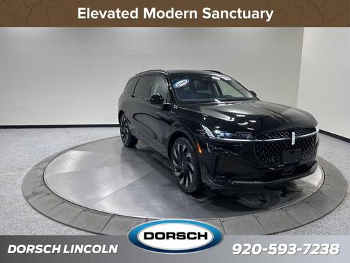 Infinite Black Metallic Clearcoat 2026 Lincoln Nautilus Reserve