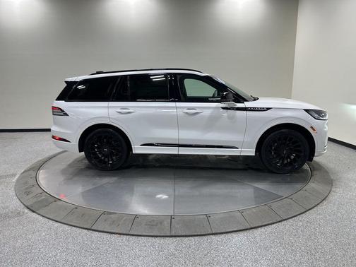 2026 Lincoln Aviator Reserve AWD