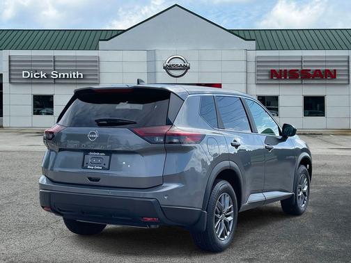 2025 Nissan Rogue S