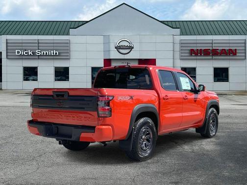 2025 Nissan Frontier PRO-X