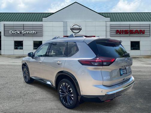 2025 Nissan Rogue Platinum