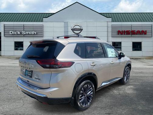 2025 Nissan Rogue Platinum