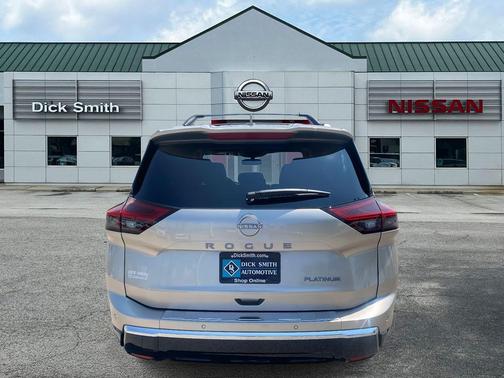 2025 Nissan Rogue Platinum