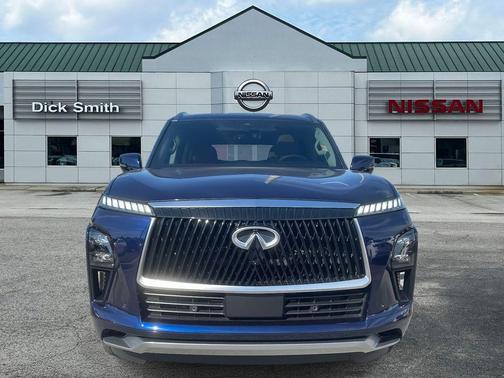 2025 INFINITI QX80 Luxe