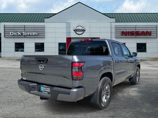 Gun Metallic 2025 Nissan Frontier SV