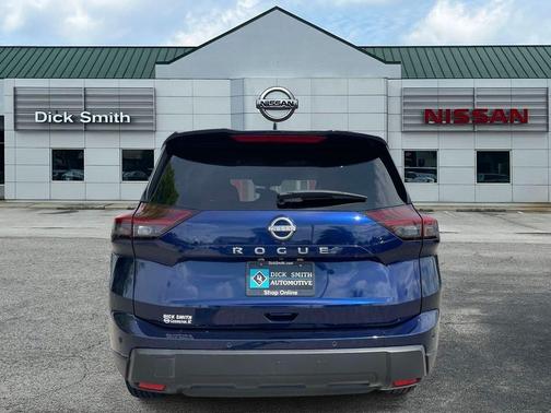 Deep Ocean Blue 2025 Nissan Rogue SV