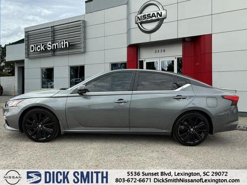 2022 Nissan Altima 2.5 SR