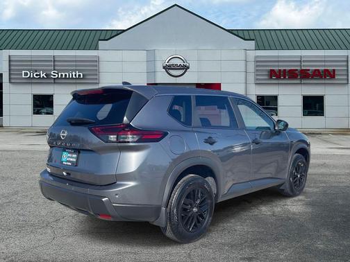 2025 Nissan Rogue S