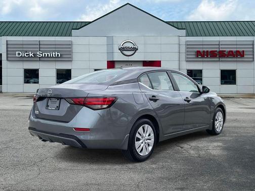 Gun Metallic 2025 Nissan Sentra S