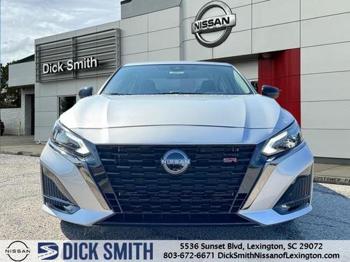 2025 Nissan Altima SR