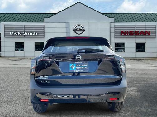 2026 Nissan Kicks S
