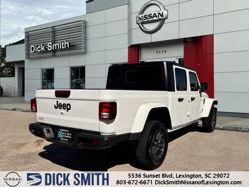 2024 Jeep Gladiator Sport