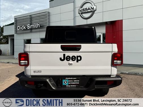 2024 Jeep Gladiator Sport
