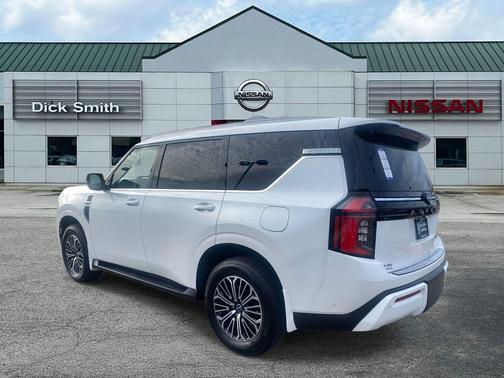 2026 Nissan Armada Platinum