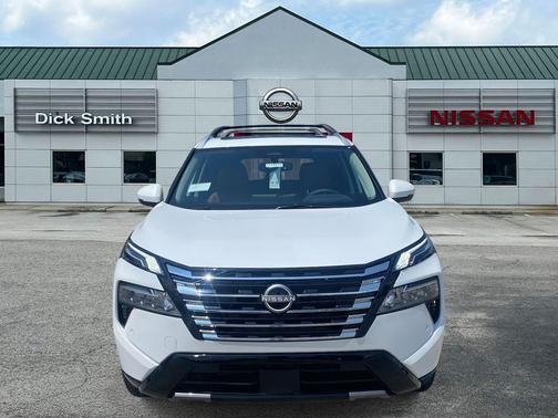 2025 Nissan Rogue Platinum