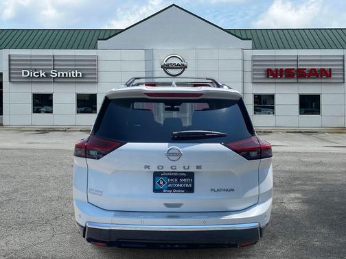 2025 Nissan Rogue Platinum