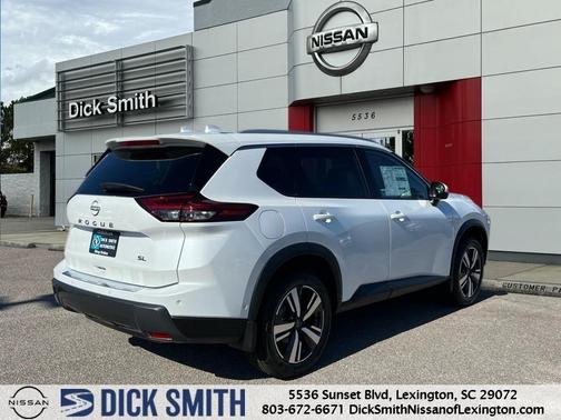 2025 Nissan Rogue SL