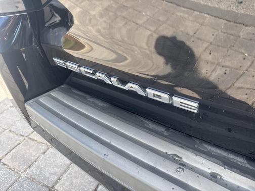 2019 Cadillac Escalade Platinum