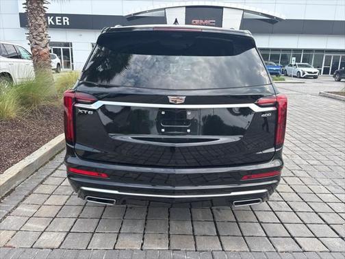 2024 Cadillac XT6 Premium Luxury FWD