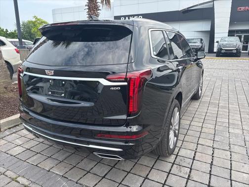 2024 Cadillac XT6 Premium Luxury FWD