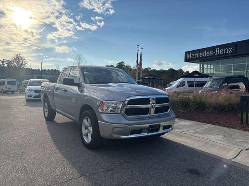 Billet Silver Metallic Clearcoat 2024 RAM 1500 Classic SLT
