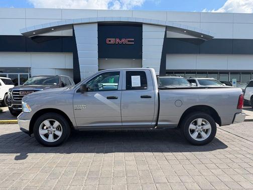 Billet Silver Metallic Clearcoat 2024 RAM 1500 Classic SLT