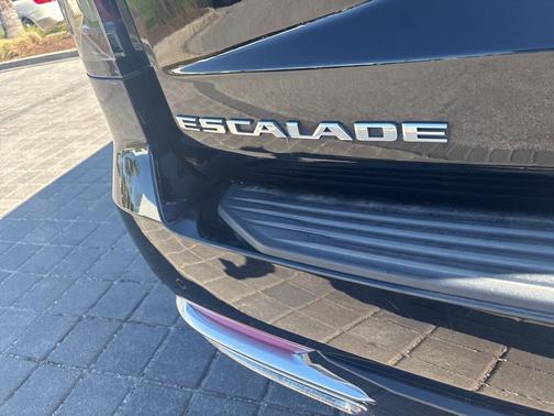 2021 Cadillac Escalade ESV Premium Luxury