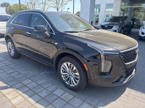 Stellar Black Metallic 2025 Cadillac XT4 Premium Luxury