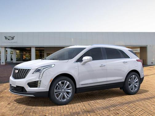 Crystal White Tricoat 2026 Cadillac XT5 Premium Luxury