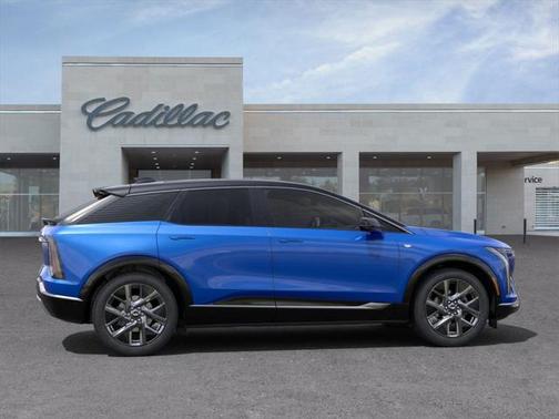 2025 Cadillac OPTIQ Luxury