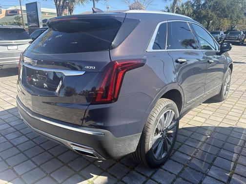 2025 Cadillac XT5 Premium Luxury