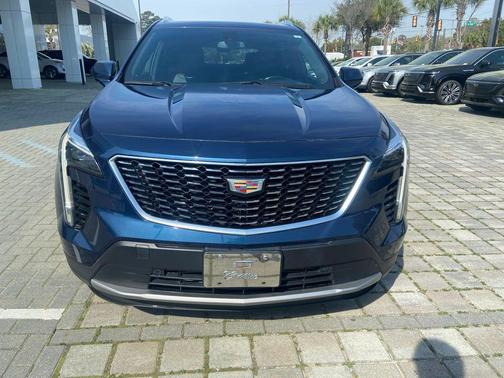 2019 Cadillac XT4 Premium Luxury