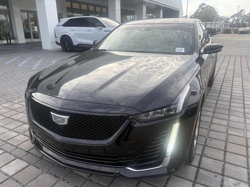 2023 Cadillac CT5 Luxury