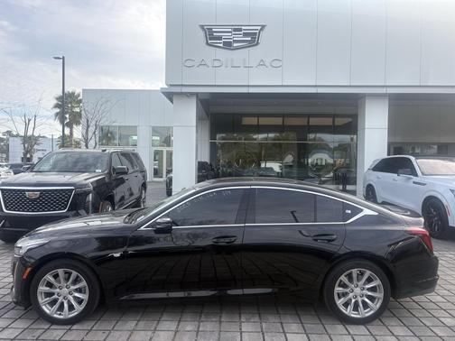 2023 Cadillac CT5 Luxury