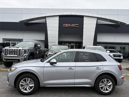 2024 Audi Q5 45 S line Premium