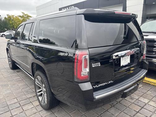 2017 GMC Yukon XL Denali