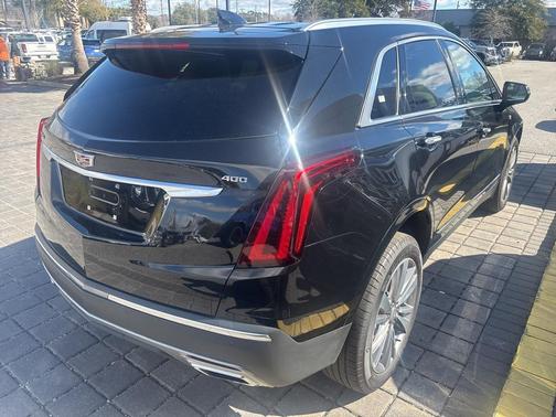 2025 Cadillac XT5 Premium Luxury