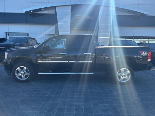 2013 GMC Sierra 2500 Denali