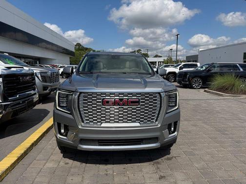 Sterling Metallic 2023 GMC Yukon Denali