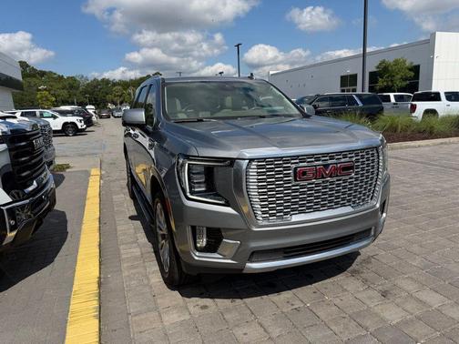 Sterling Metallic 2023 GMC Yukon Denali